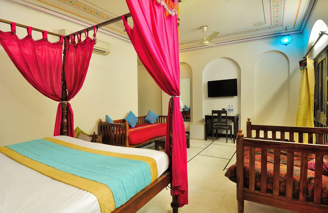 Staybook-Jyoti Mahal A Heritage Hotel-1
