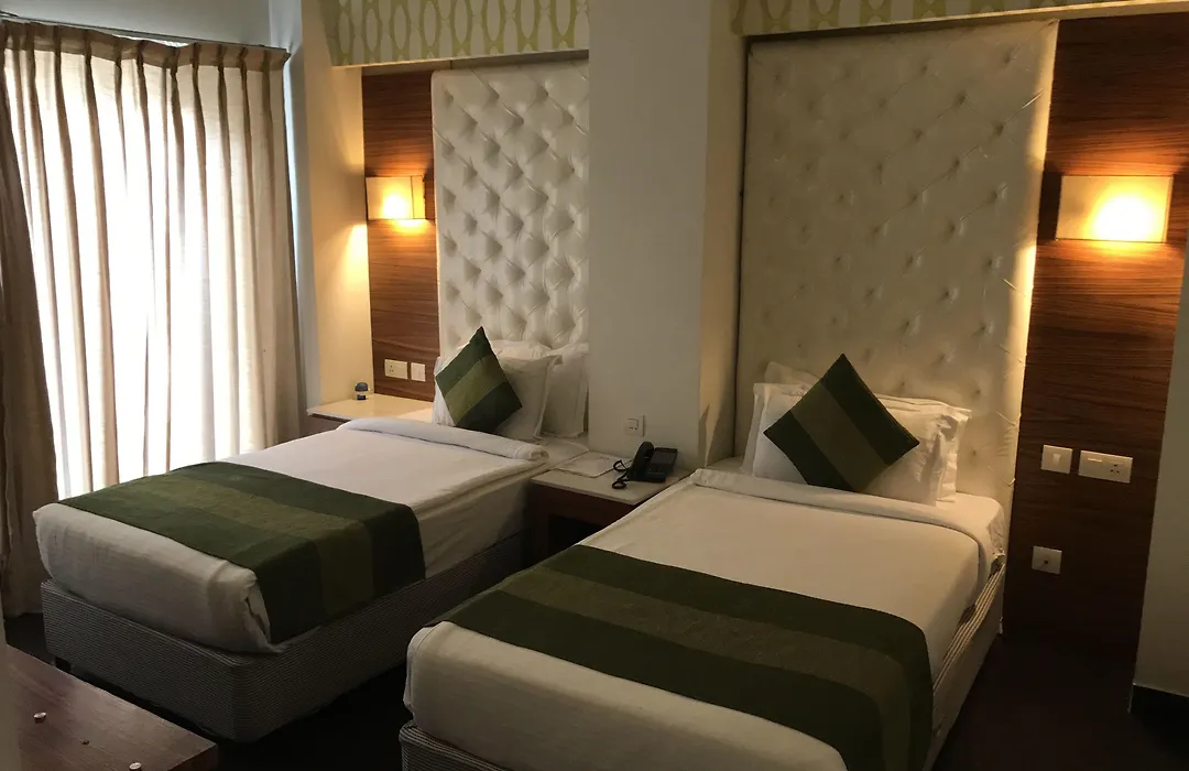 Hotel Ivory 32-1