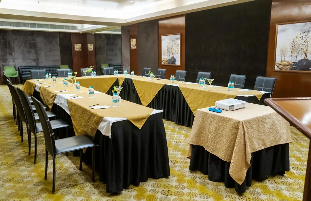 Udman Hotel Panchshila Park-1