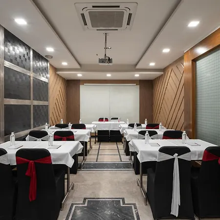 The Suncourt Hotel Yatri-2