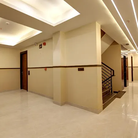 Hotel Premium Suites Near Delhi Airport-3